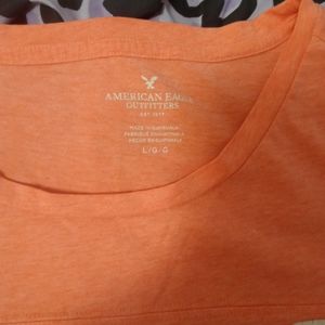 American Eagle tee